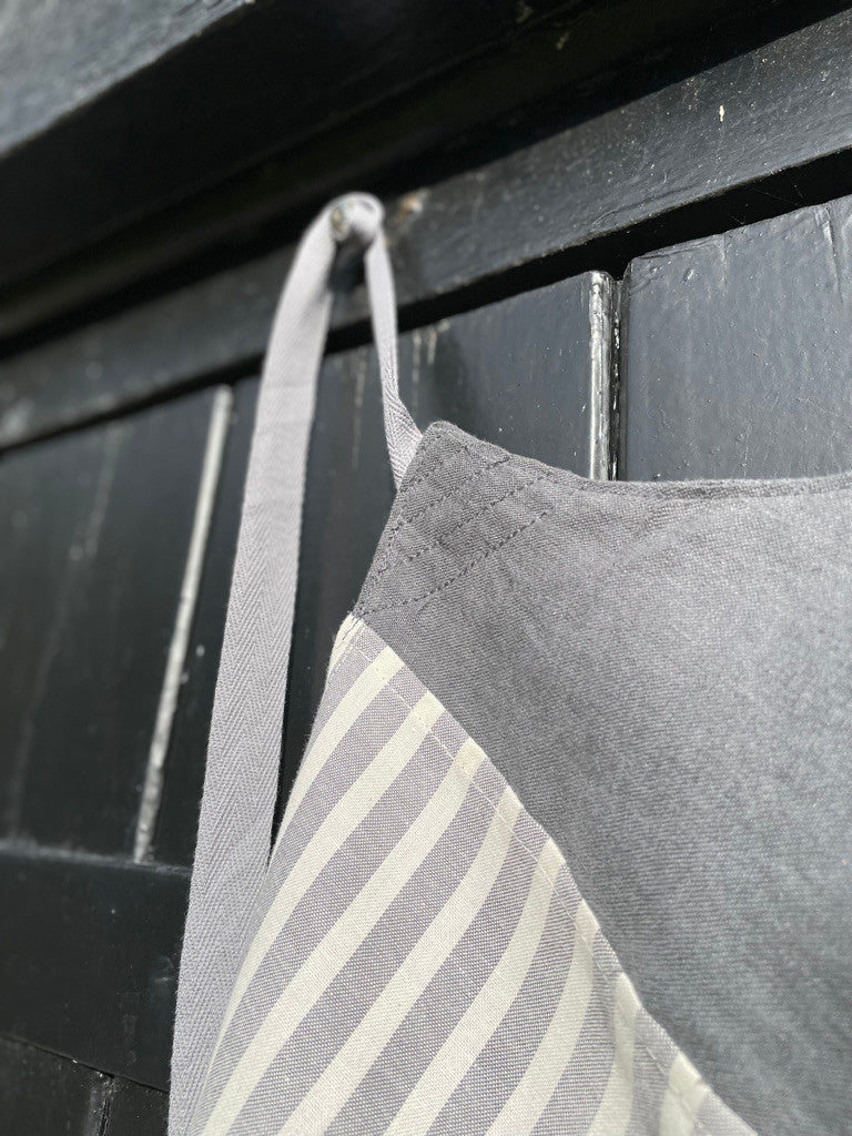 COUNTRY KITCHEN - Charcoal